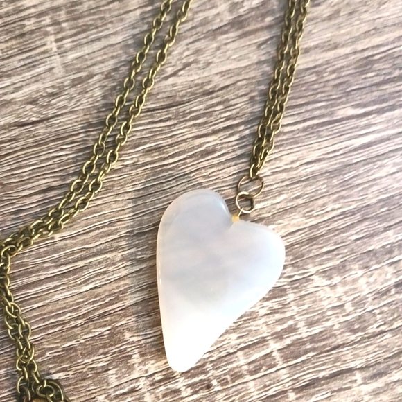 Vintage Agate heart necklace brass chain - Picture 3 of 8